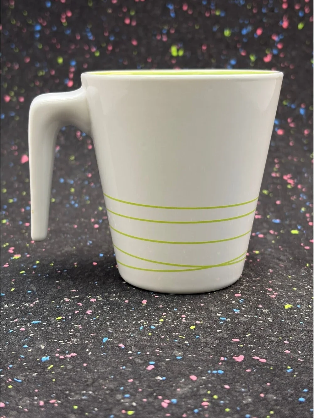 IKEA White and Lime Green Ceramic Coffee Mug with Handle